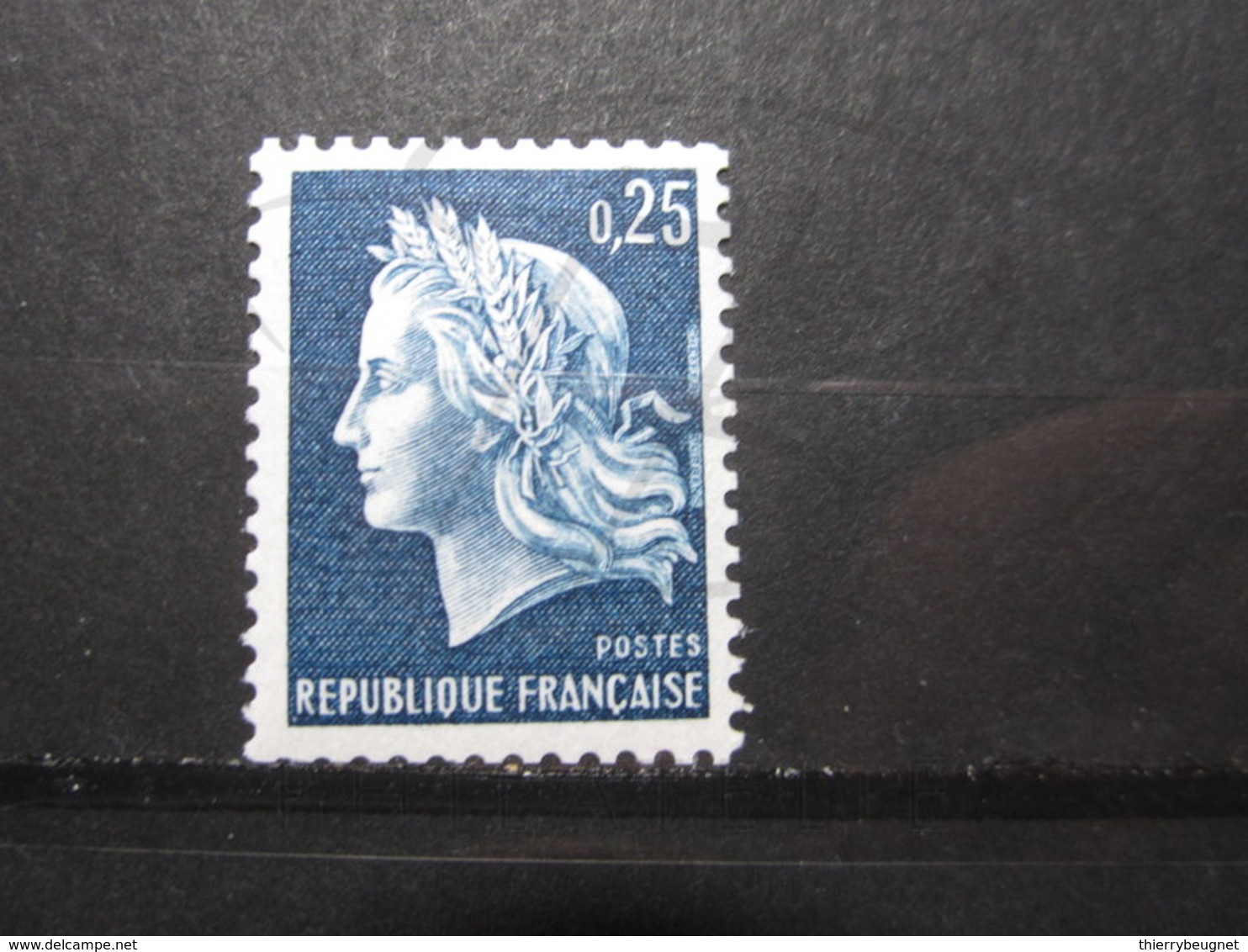 VEND BEAU TIMBRE DE FRANCE N° 1535a , XX !!! (e) - 1967-1970 Maríanne De Cheffer