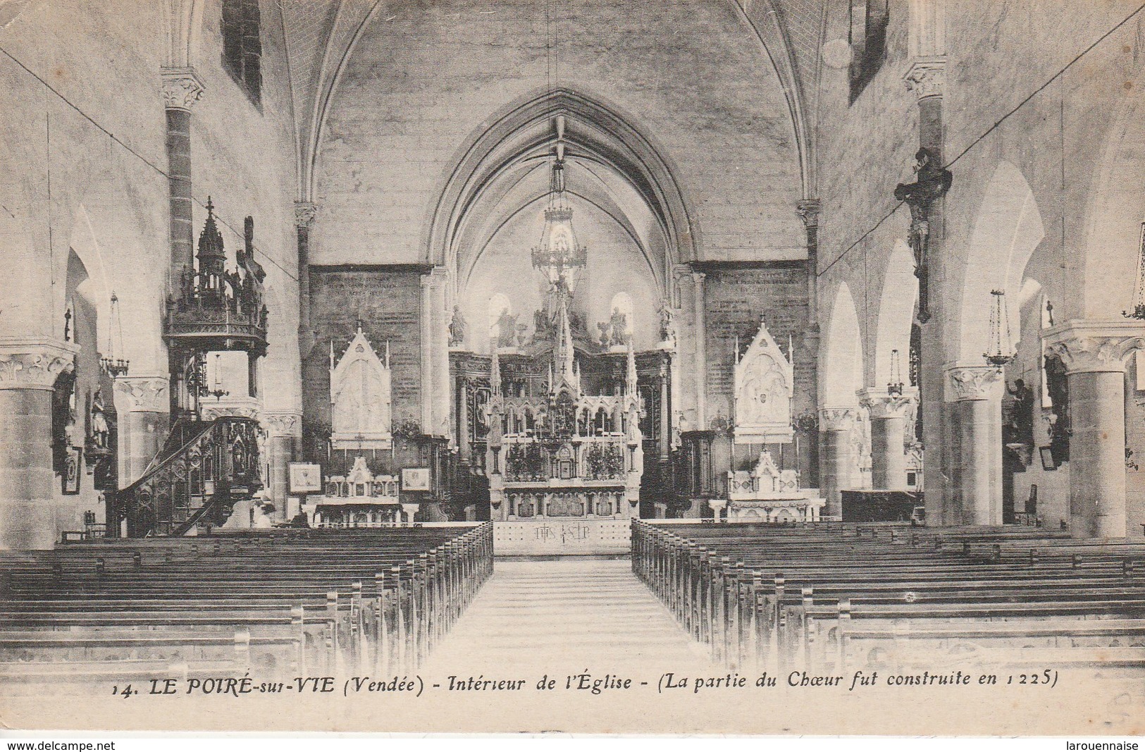 85 - LE POIRE SUR VIE - Intérieur De L' Eglise - (La Partie Du Choeur Fut Construite En 1225) - Poiré-sur-Vie