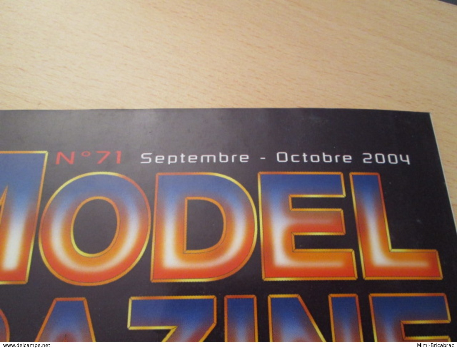 WW2013-2 Revue Maquettiste Plastique / TAMIYA MODEL MAGAZINE N°71 De 2004 Valait 5,40€ , Sommaire En Photo 2 Ou 3 - France