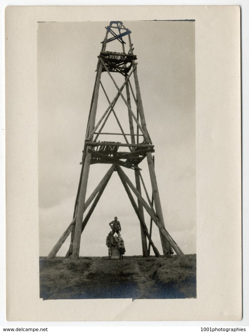 Mini-trip entre amis en voitures et motos, 1921. Ensemble de 34 photos originales d'époque.FG1247