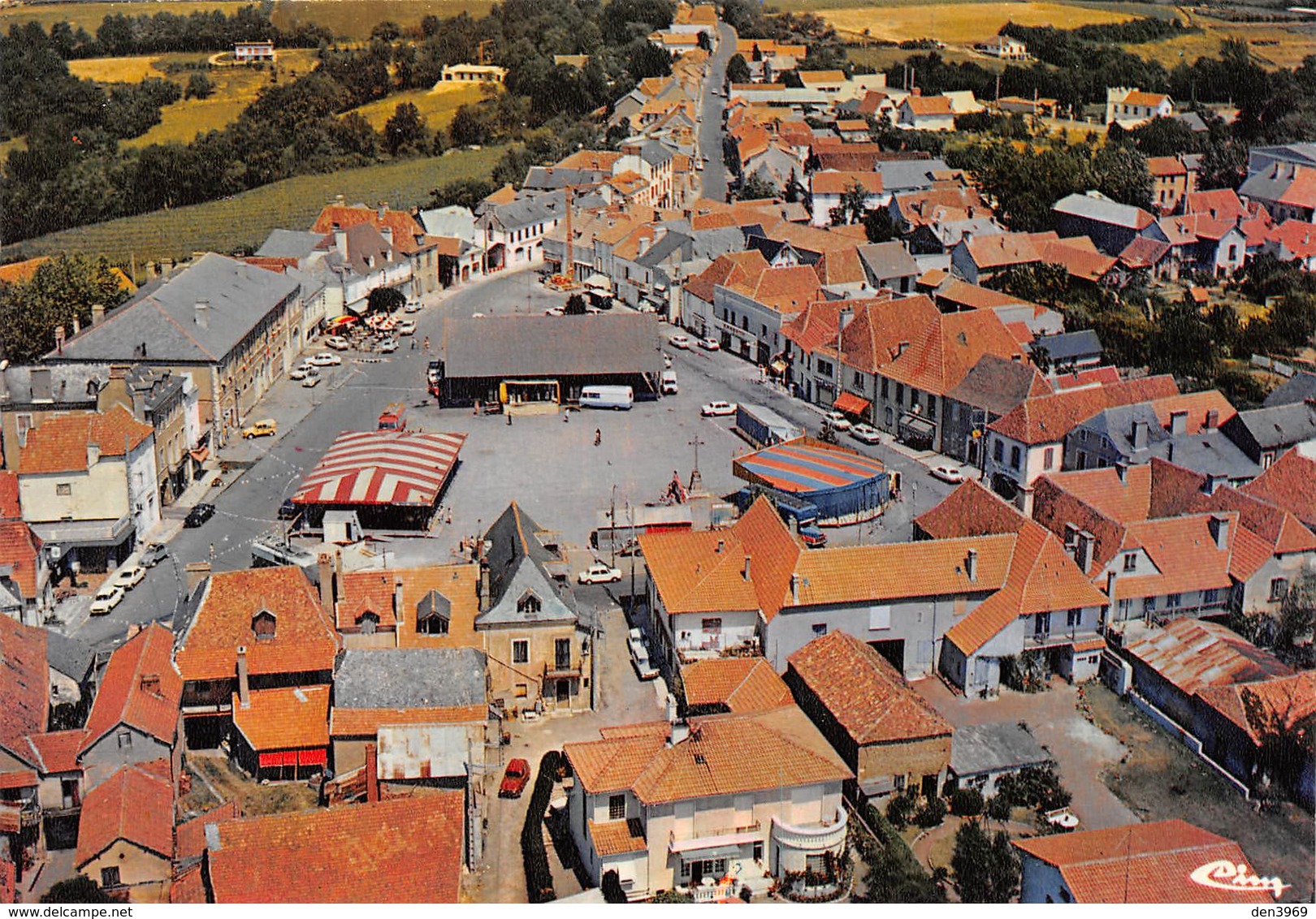 LEMBEYE - Vue Générale Aérienne, La Place - Lembeye