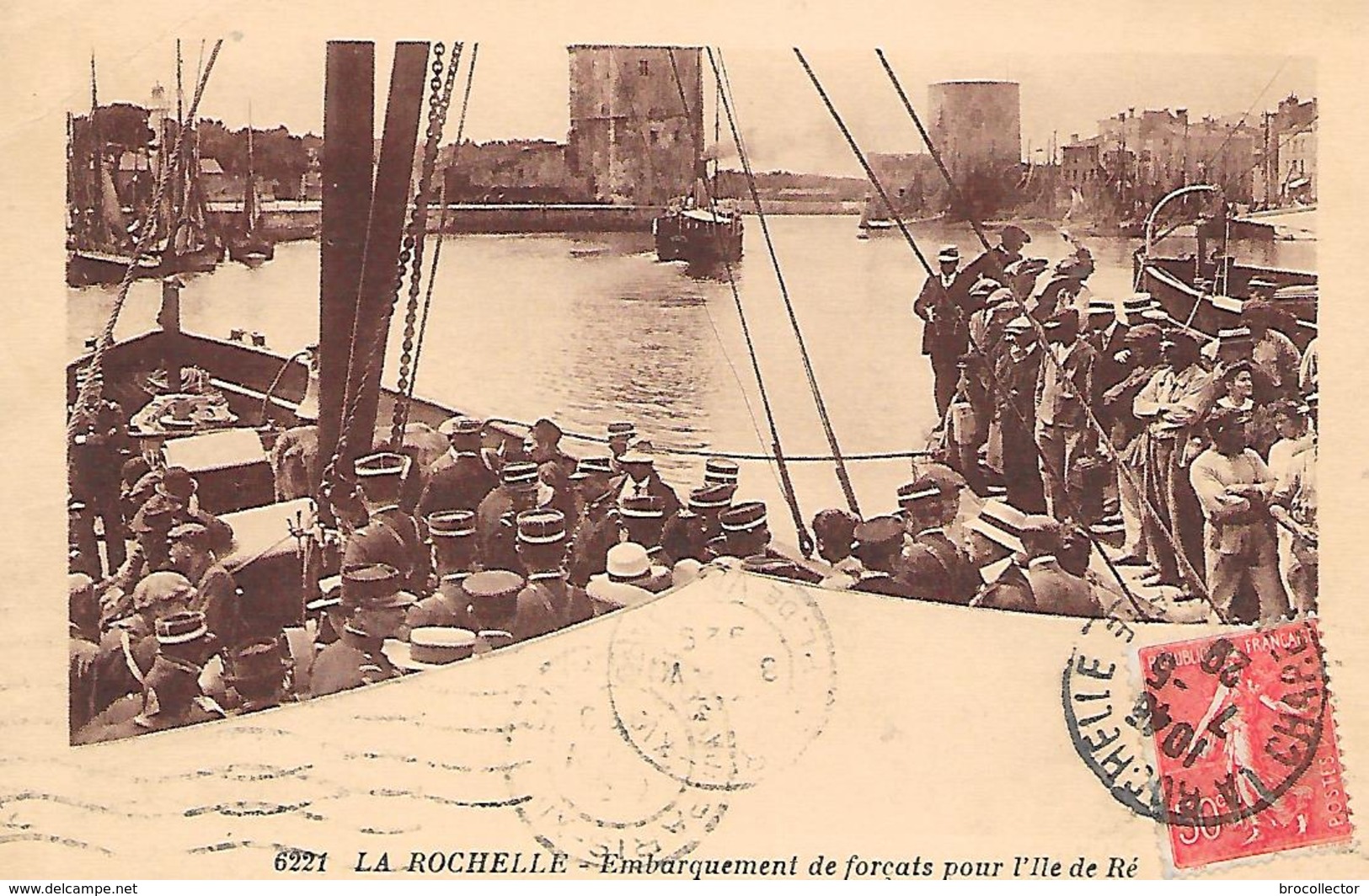 LA ROCHELLE ( 17 ) - Embarquement Des Forçats Pour Lile De Ré - Gefängnis & Insassen