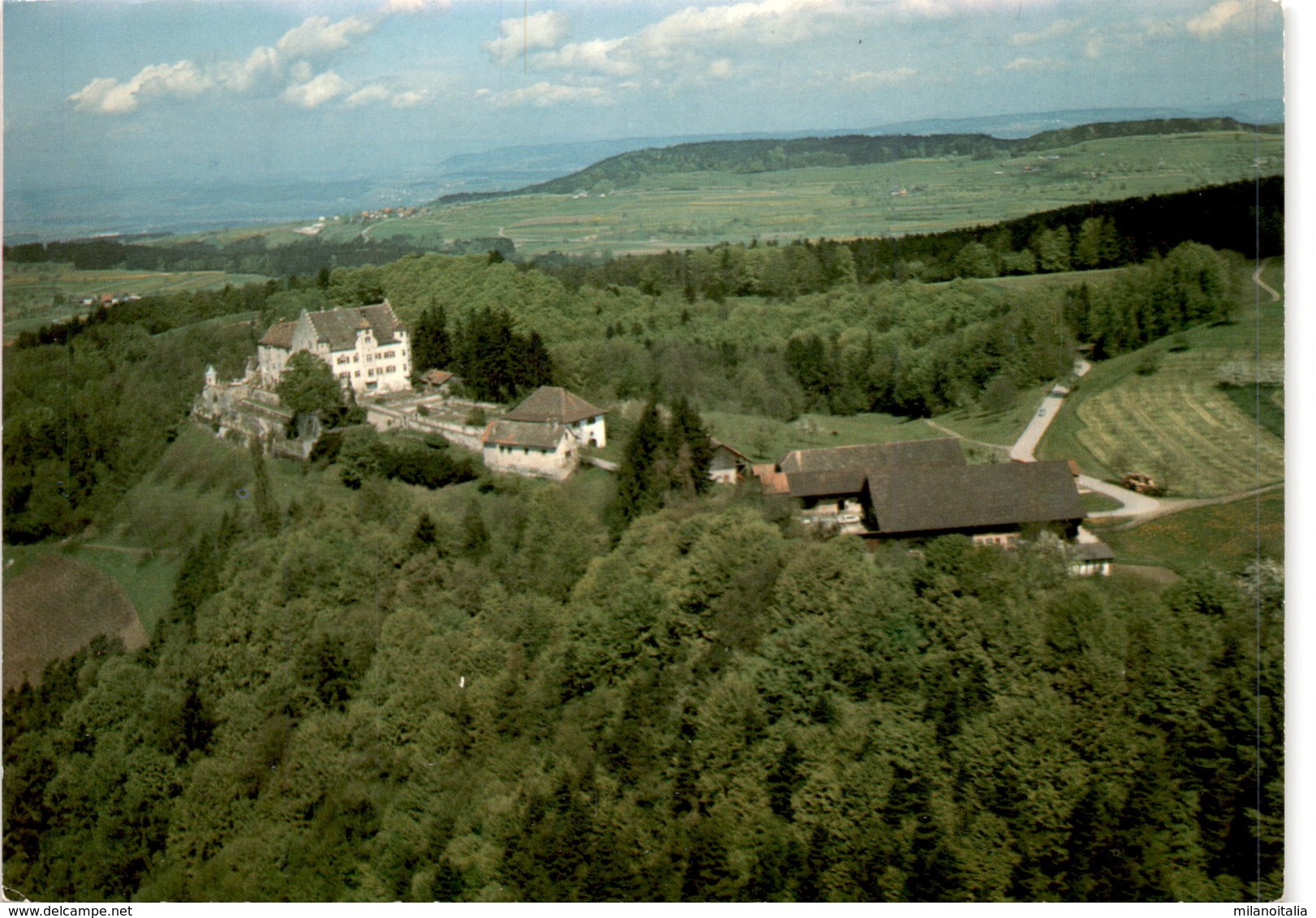 Flugaufnahme Schloß Sonnenberg, Stettfurt TG (7083) - Stettfurt