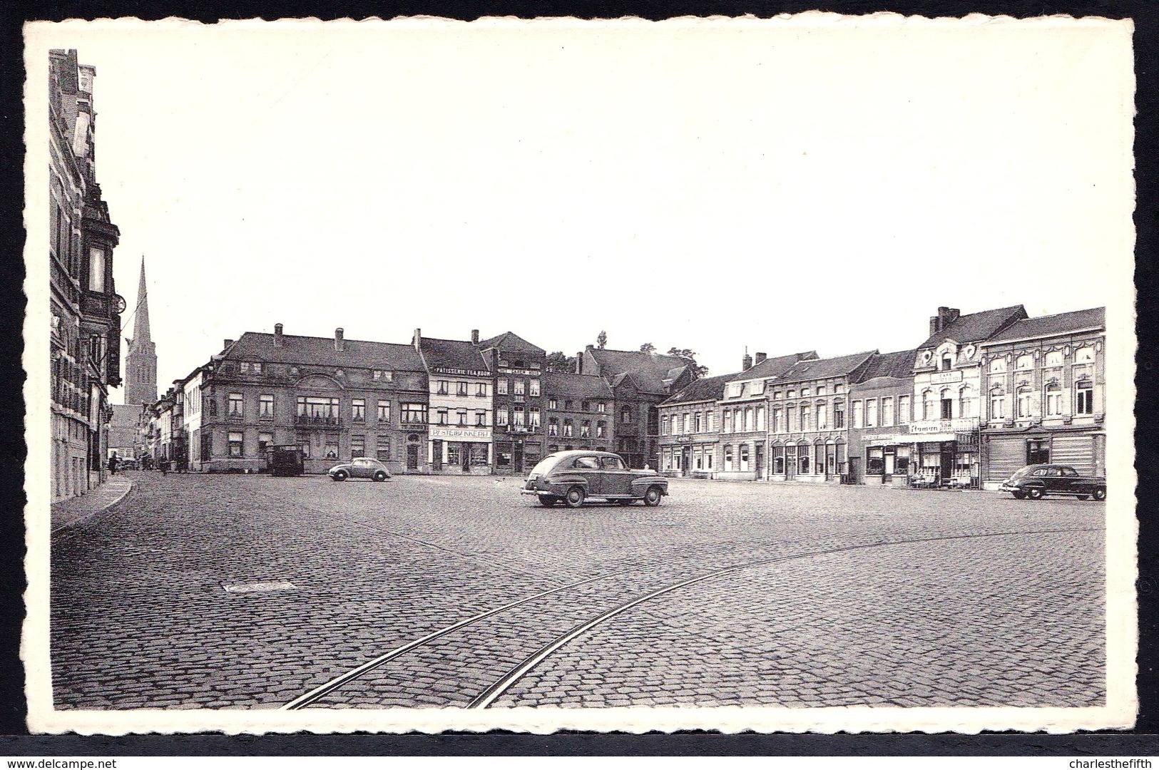 Niet Courante Editie * IZEGEM GROTE MARKT Met Volkswagen Kever En Volvo - Izegem