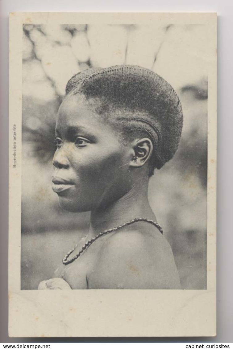 COIFFE DE JEUNE FILLE BATÉKÉ - Coiffure - Gros Plan - CONGO - Afrique - Africaine - Other & Unclassified