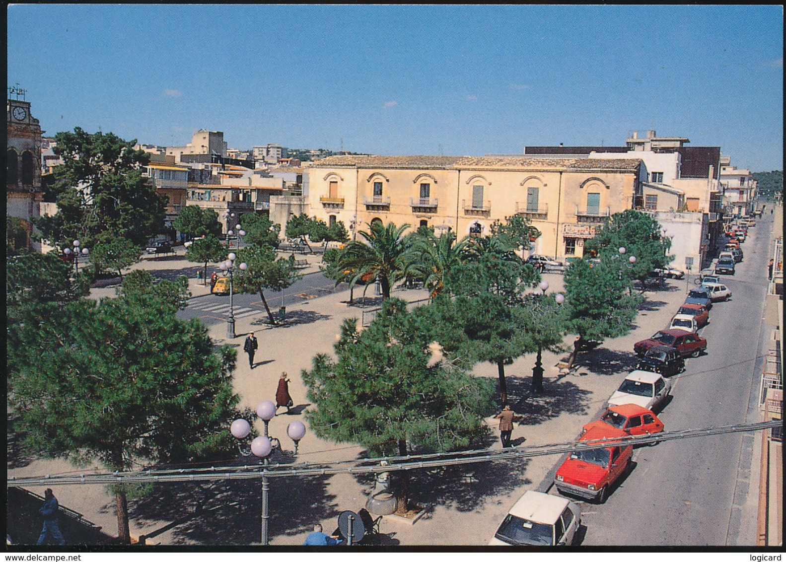 SOLARINO (SR) PIAZZA PLEBISCITO E PALAZZO REQUISERGI - Siracusa