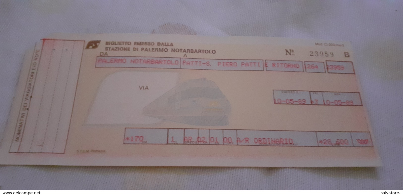 BIGLIETTO TRENO ANDATA E RITORNO DA PALERMO NOTARBARTOLO A PATTI SAN PIERO PATTI 1989 - Europe