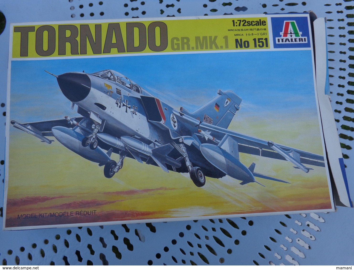 Maquette Avion Militaire--en Plastique-1/72.- Italeri Ref 151 TORNADO GR MK1 - Aerei