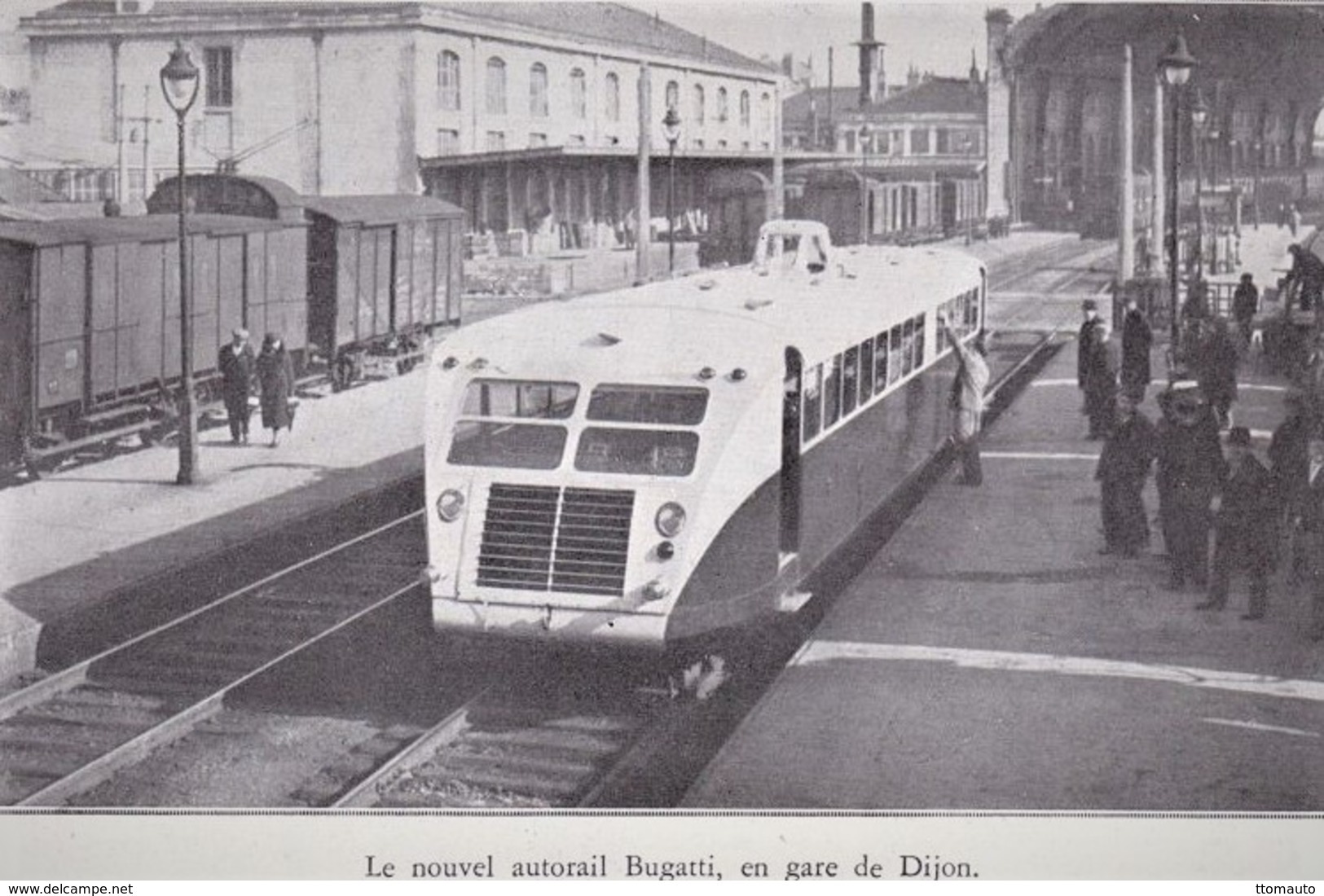 Autorail Bugatti  En Gare Dijon   -  15x10cms PHOTO - Treni