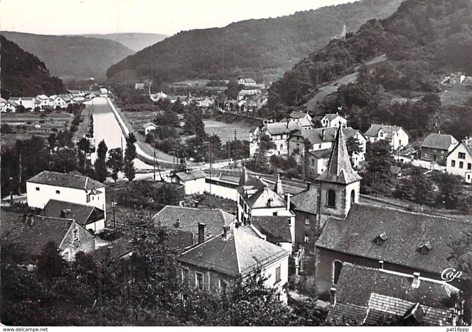 57 - LUTZELBOURG : Vue Générale - CPSM Village ( 610 Habitants ) Dentelée Noir Blanc Grand Format - Moselle - Other & Unclassified