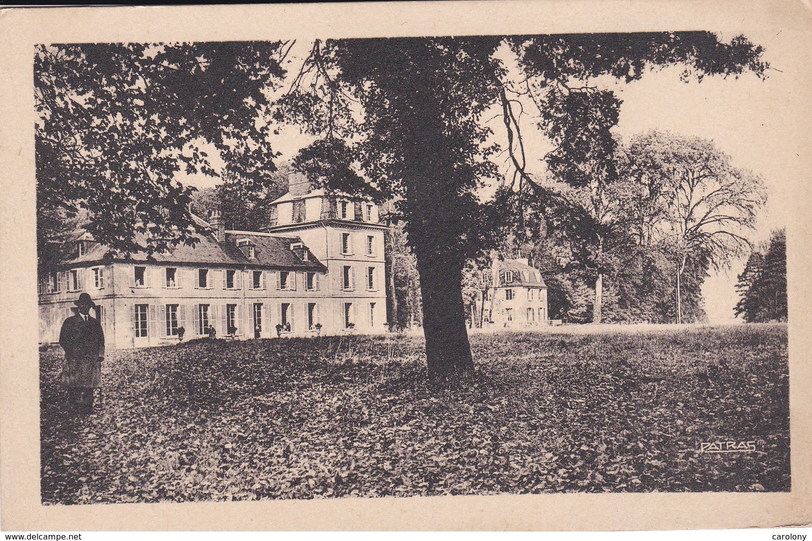 CPA   Magnanville  (S.-et-O.)  Sanatorium De L'Association Leopold-Bellan  Le Château - Magnanville