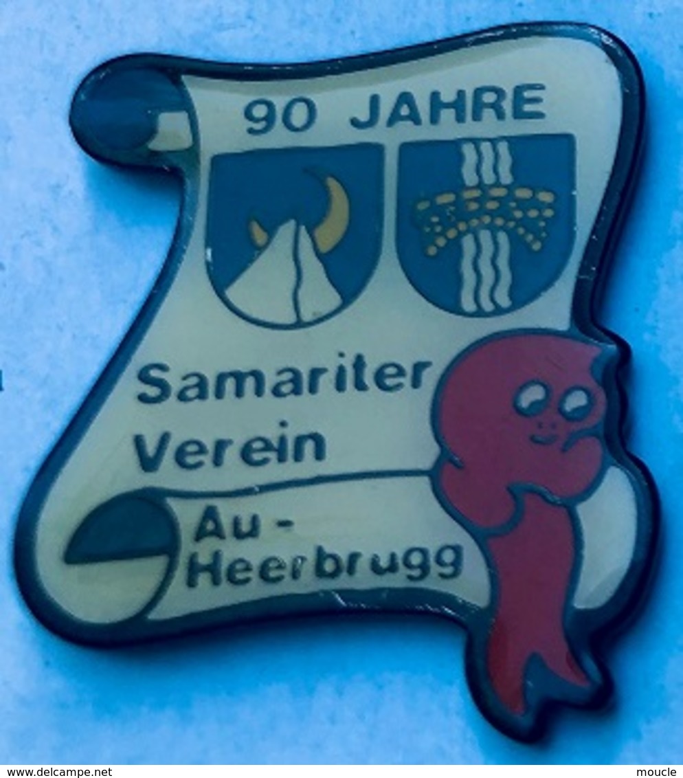 SAMARITAINS - CROIX ROUGE - 90 JAHRE SAMARITER VEREIN - AU HEERBRUGG - ARMOIRIE - SANG - RED CROSS - (25) - Medical