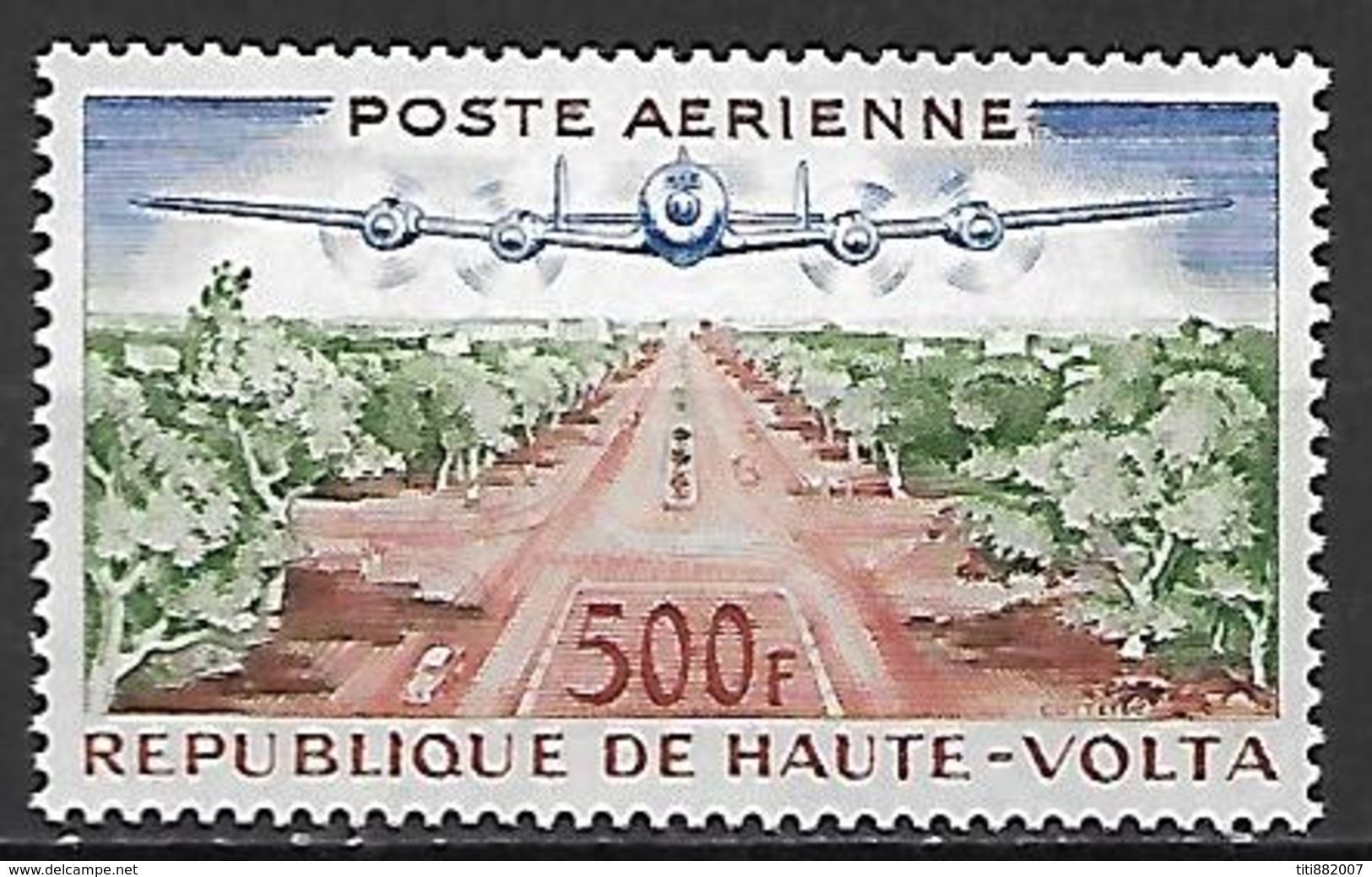 HAUTE VOLTA  -  Poste Aérienne  -  1961 . Y&T N° 3 ** .  Avion  /  Champs Elysées à Ouagadougou - Upper Volta (1958-1984)