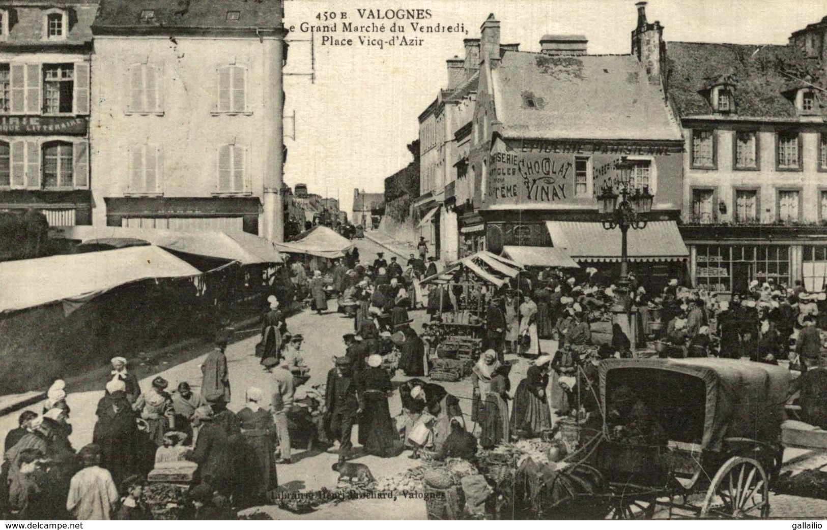 VALOGNES LE GRAND MARCHE DU VENDREDI PLACE VICQ D'AZIR - Valognes