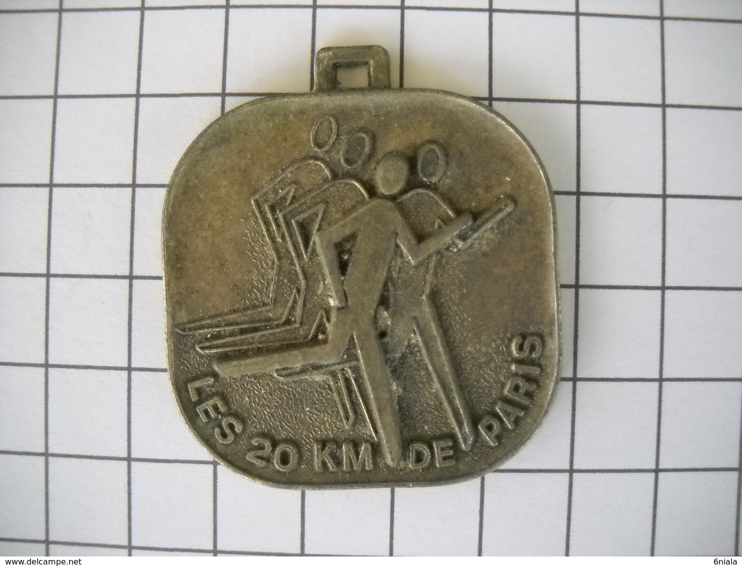 933 Médaille Les 20 Km De  Paris  17 Octobre 1982 RTL ASC AIR Course à Pied - Sonstige & Ohne Zuordnung