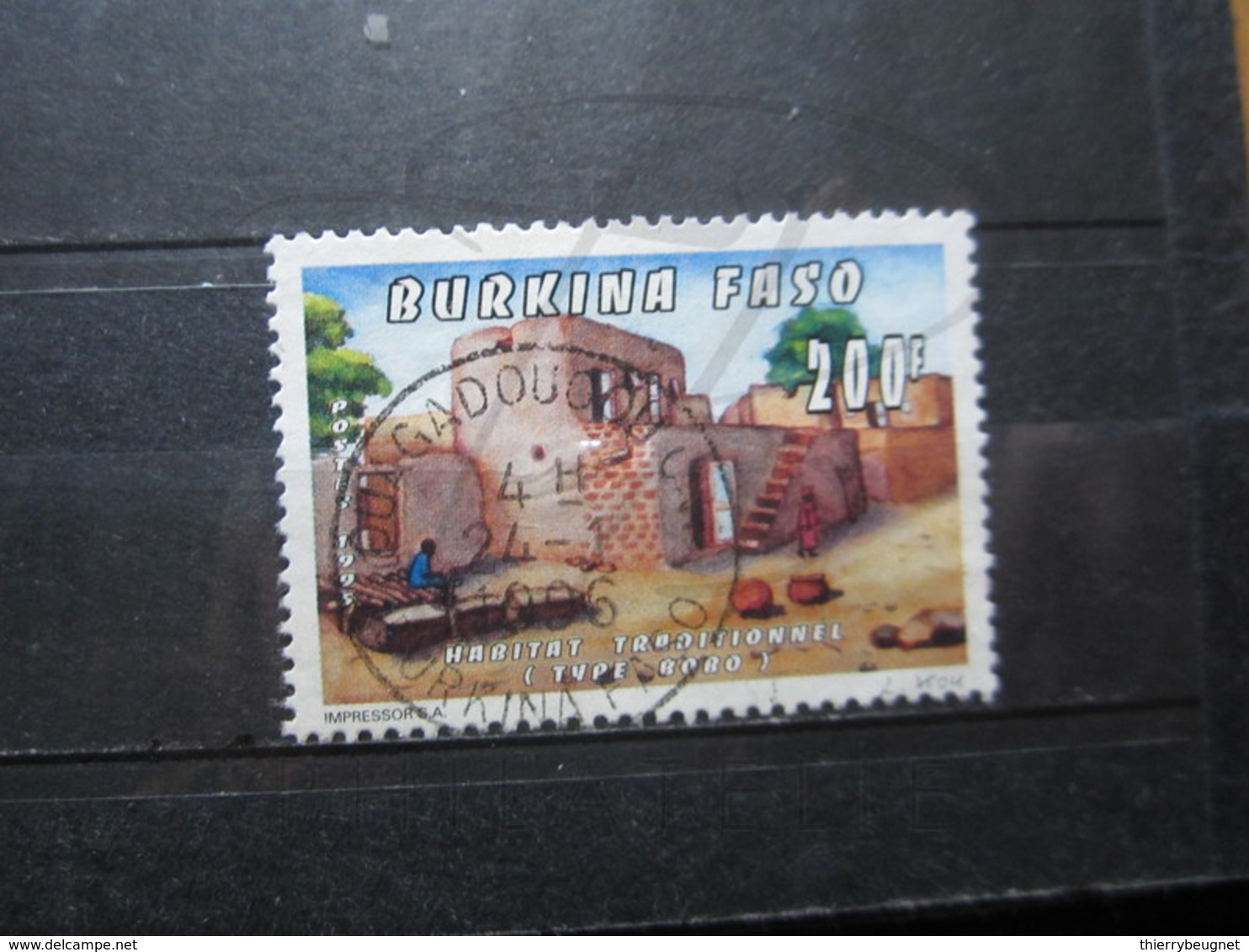VEND BEAU TIMBRE DU BURKINA FASO N° 931C , OBLITERATION " OUAGADOUGOU " !!! - Burkina Faso (1984-...)