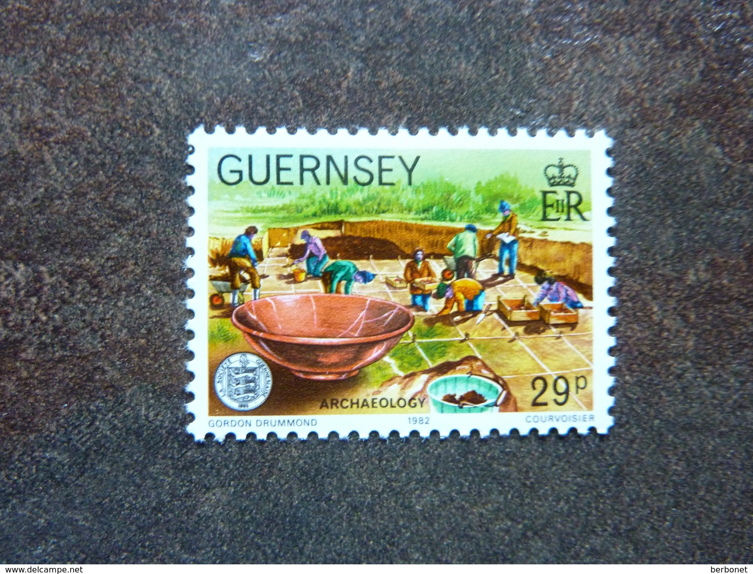 1982  Society Guernsey  Archaeology   SG = 258   ** MNH - Guernesey