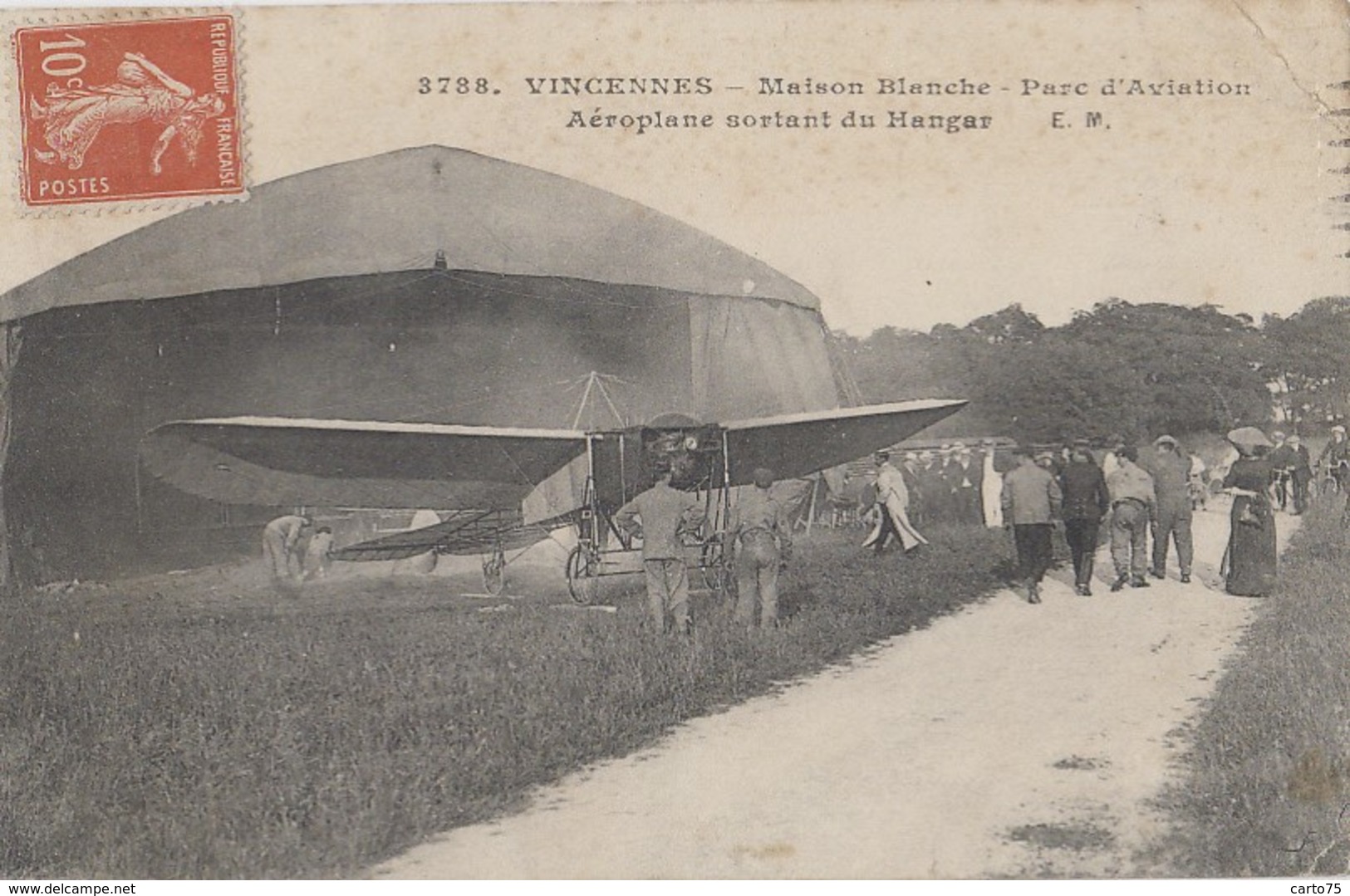 Aviation - Avion Monoplan Sortant Du Hangar - Maison Blanche - 1912 - ....-1914: Précurseurs