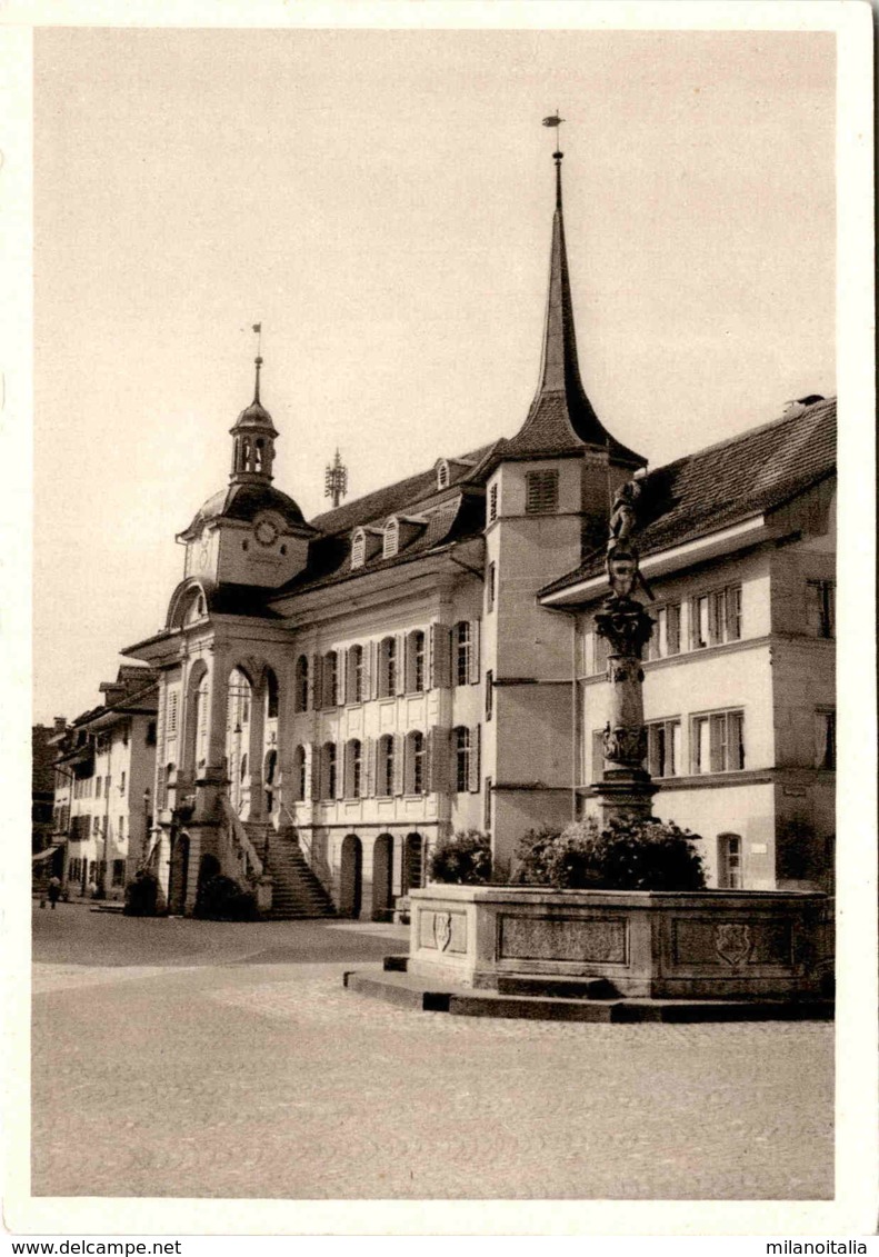 Zofingen, Rathausplatz Mit Niklaus-Thut-Brunnen - Zofingue