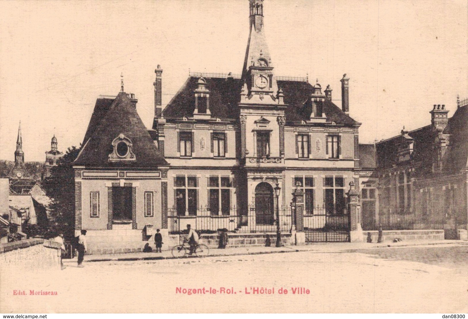 28 NOGENT LE ROI L'HOTEL DE VILLE - Nogent Le Roi