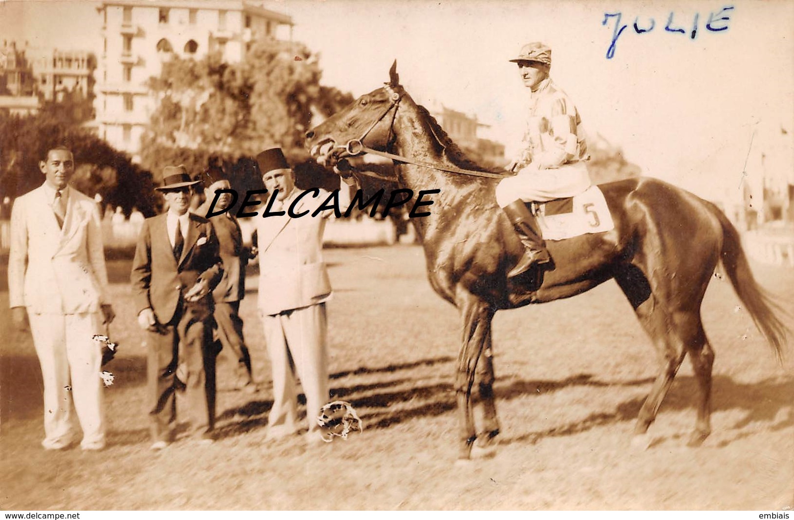 EGYPTE- ALEXANDRIE- Champ De Courses Propriétaires Cheval "JULIE" Et Son Jockey. Carte Photo Zachary's Press Agency - Horse Show