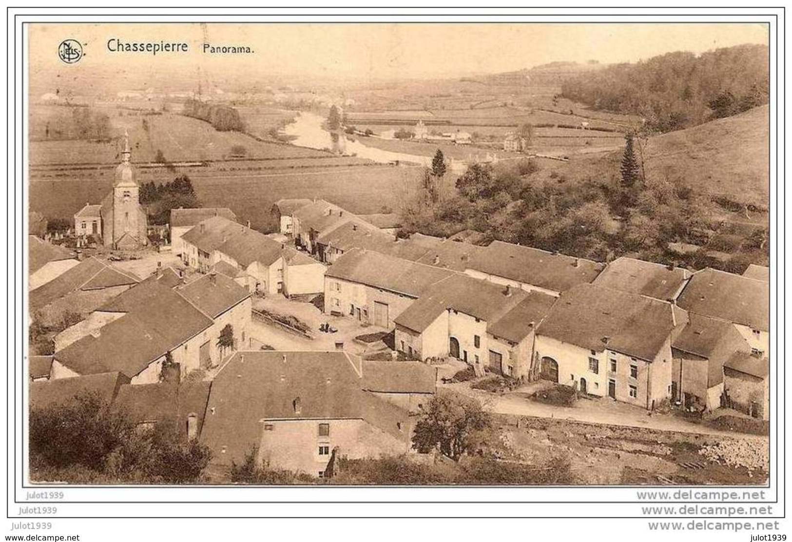 CHASSEPIERRE ..-- Panorama .  1926 Vers BERTRIX ( Mr Jules ARNOULD , Conseiller Cal .) . Signé : Protin .Voir Verso . - Chassepierre