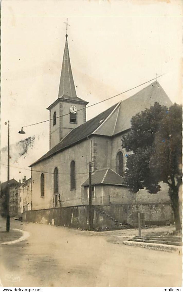 - Moselle -ref-57365- Lorquin - L Eglise - Carte Bon Etat - - Lorquin