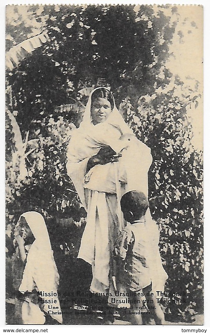 CPA Mission Des Religieuses Ursulines De Thildonck, Une Mère Chrétien Aves Ses 3 Enfants, 1928 - Missie