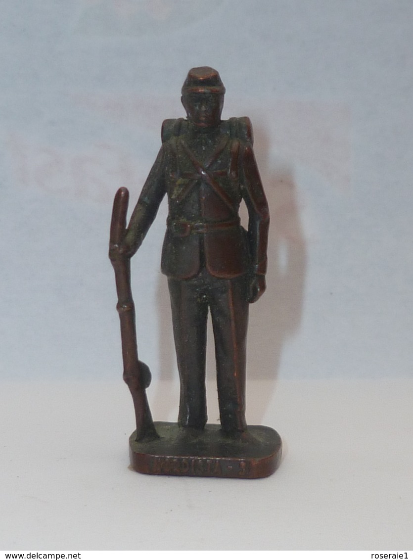 KINDER METAL SOLDAT NORDISTE 2 - Figurines En Métal