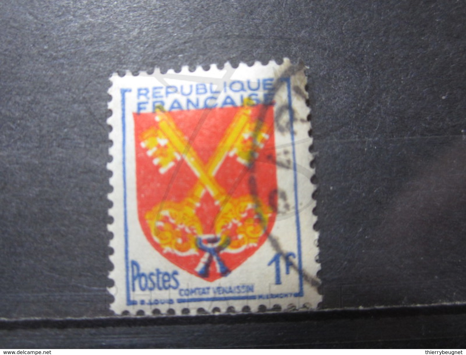 VEND BEAU TIMBRE DE FRANCE N° 1047 , COULEURS DECALEES !!! - Usati