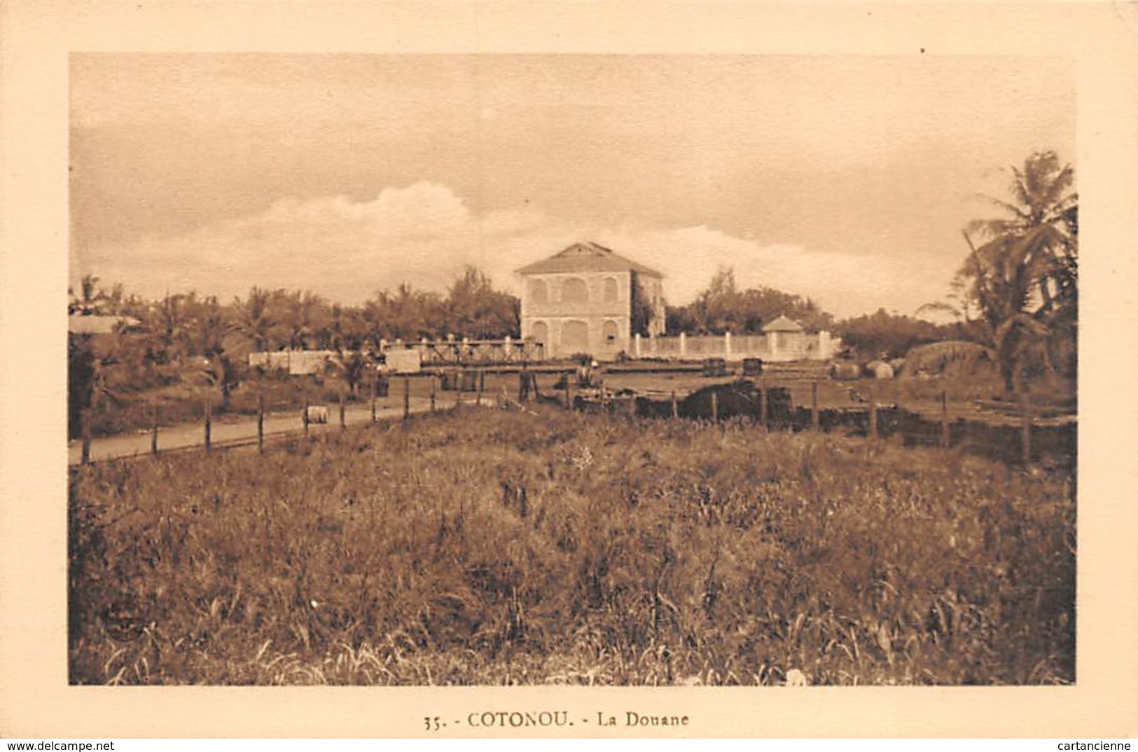 AFRIQUE AFRICA - Dahomey - 4 cartes - Marché - Cotonou douane - Goéné