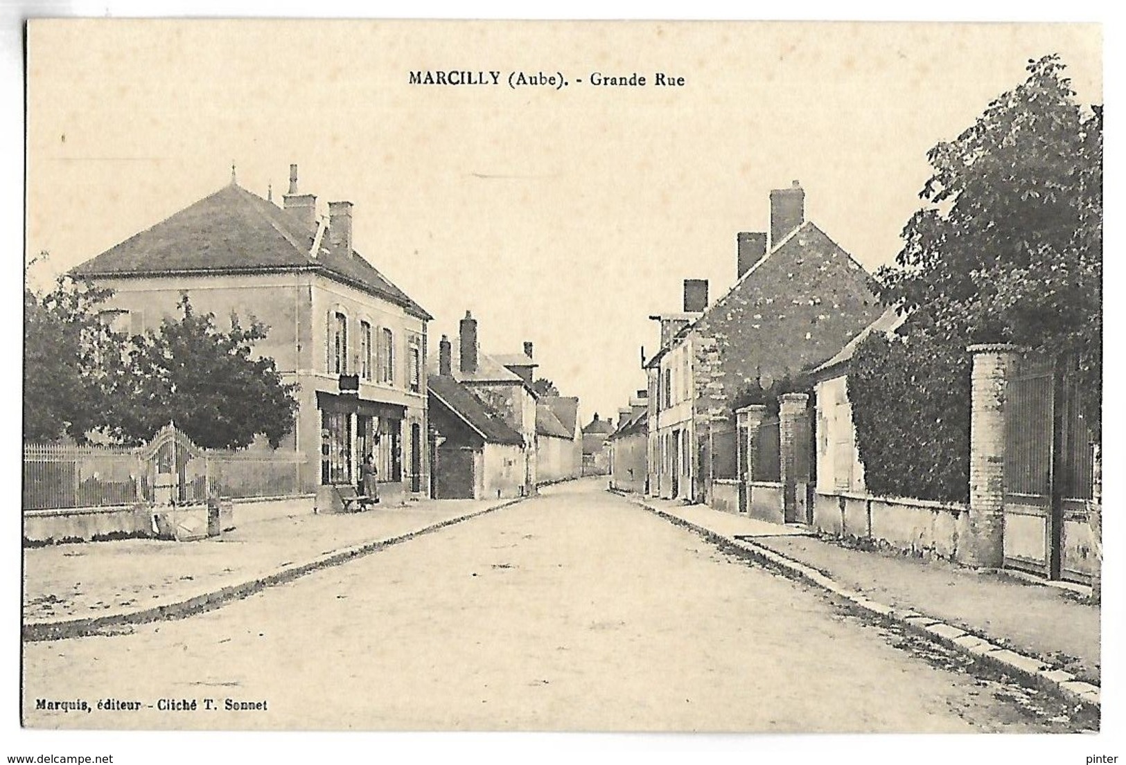 MARCILLY - Grande Rue - Marcilly