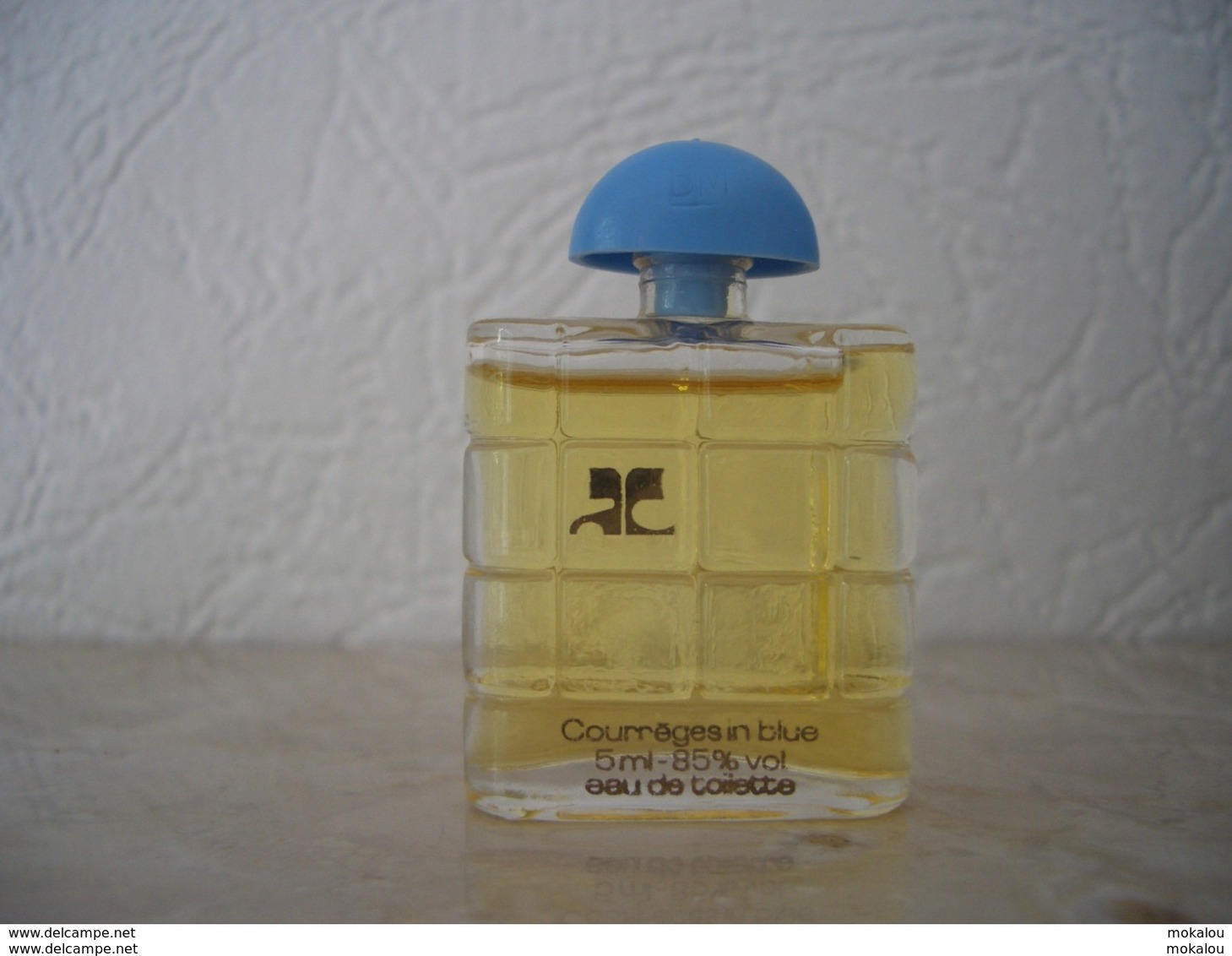 Miniature Courrèges In Blue EDT 5ml - Miniatures Womens' Fragrances (without Box)