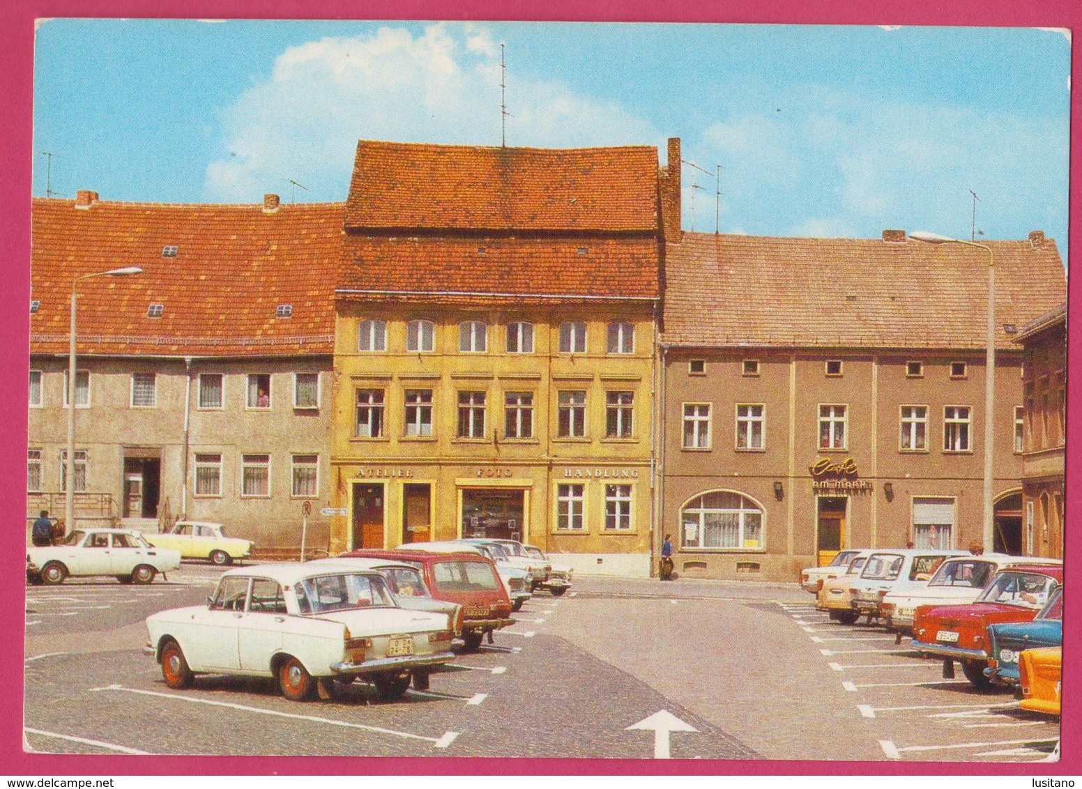 Belzig Mark PKW Trabant Moskowitsch Cafe Am Markt Germany - Belzig