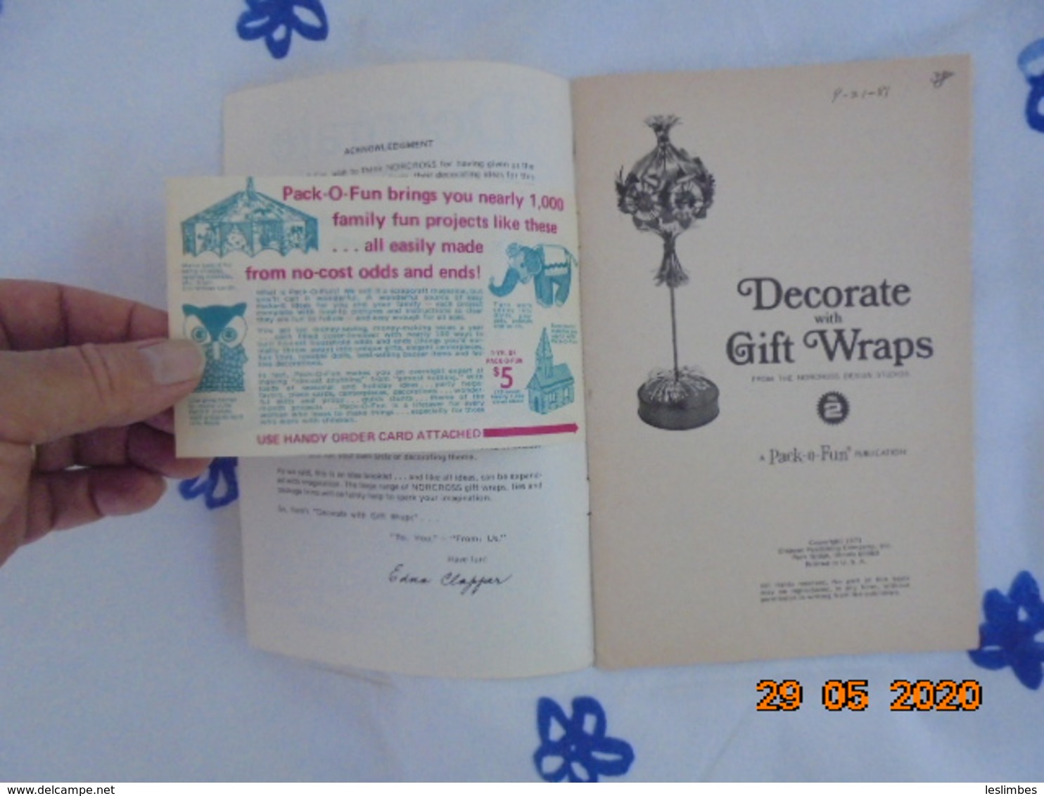 Decorate With Gift Wraps From The Norcross Design Studios No.2 -- Pack-O-Fun Publication 1971 - Crafts