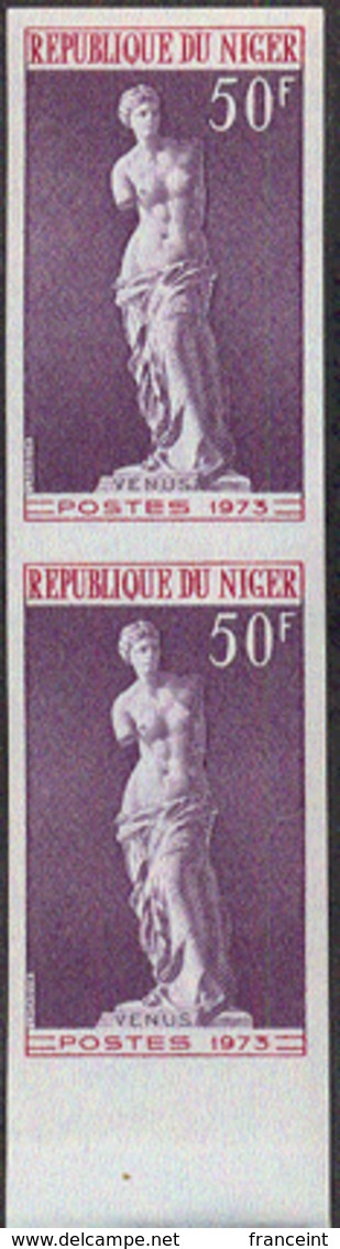 NIGER (1973) Venus De Milo. Imperforate Pair. Scott No 291, Yvert No 298. - Niger (1960-...)