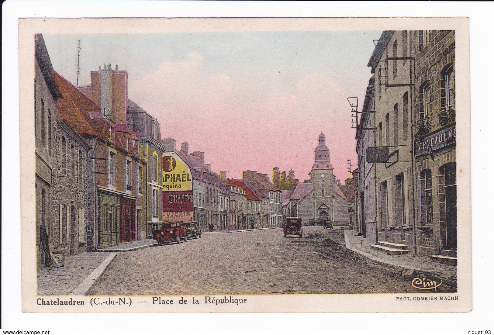 Chatelaudren - Place De La République - Châtelaudren