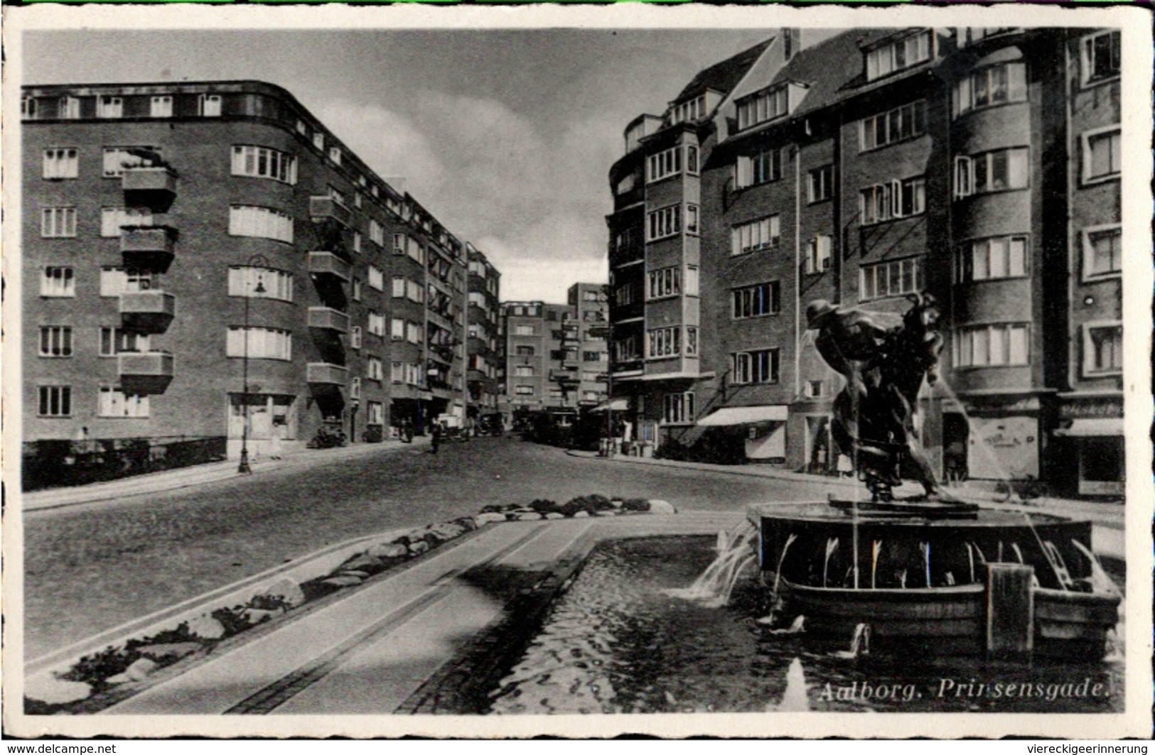 ! S/w Ansichtskarte Aus Aalborg, Brunnen, Prinsensgade, Dänemark, Denmark - Denmark