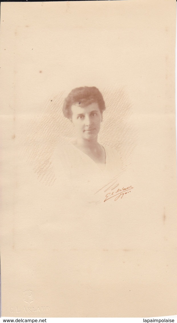 Photographie Effacement De G L Arlaud Portrait Femme Ref 200745 - Anciennes (Av. 1900)