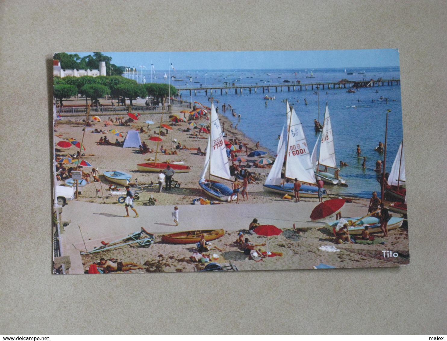 ANDERNOS Les BAINS / La Plage Devant Les Terrasses - La Jetée - Andernos-les-Bains