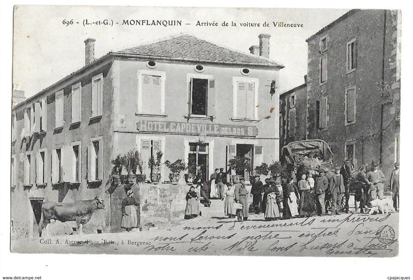 47 - MONTFLANQUIN : ARRIVEE DE LA VOITURE DE VILLENEUVE . - Monflanquin