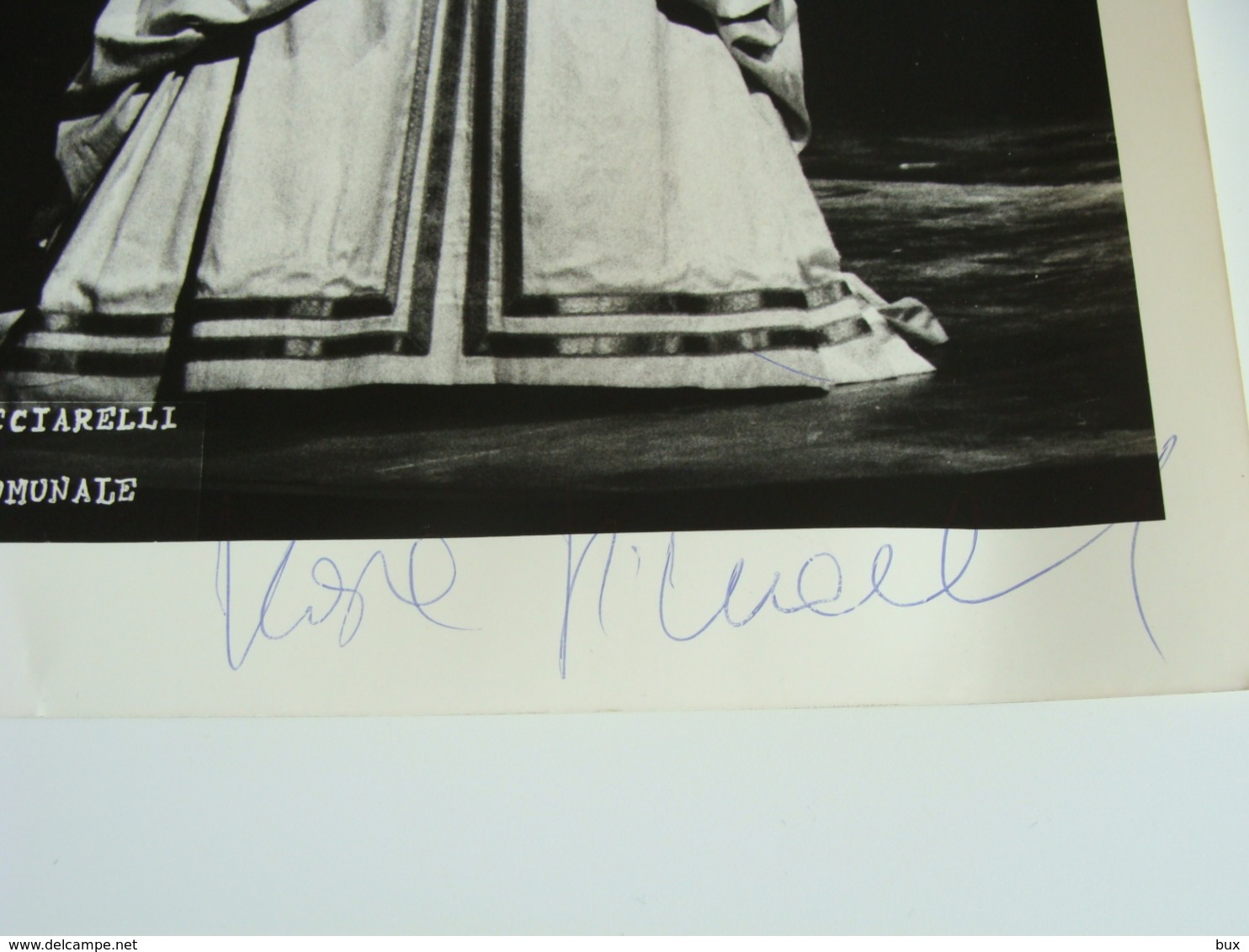 KATIA RICCIARELLI AUTOGRAFATA  ENORME FOTO  MARCHIORI  TEATRO FIRENZE  THEATRE   Théâtre STAGIONE LIRICA OPERA - Theater, Kostüme & Verkleidung