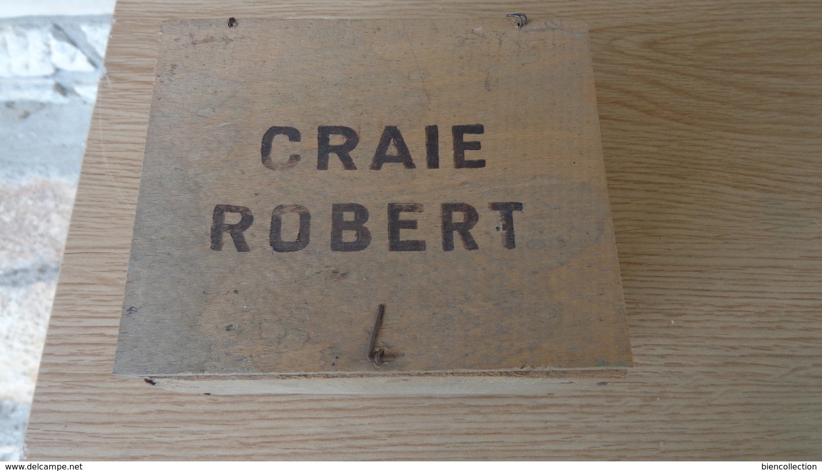 Boite Incomplète De Craie Robert ,bleue. - Autres & Non Classés