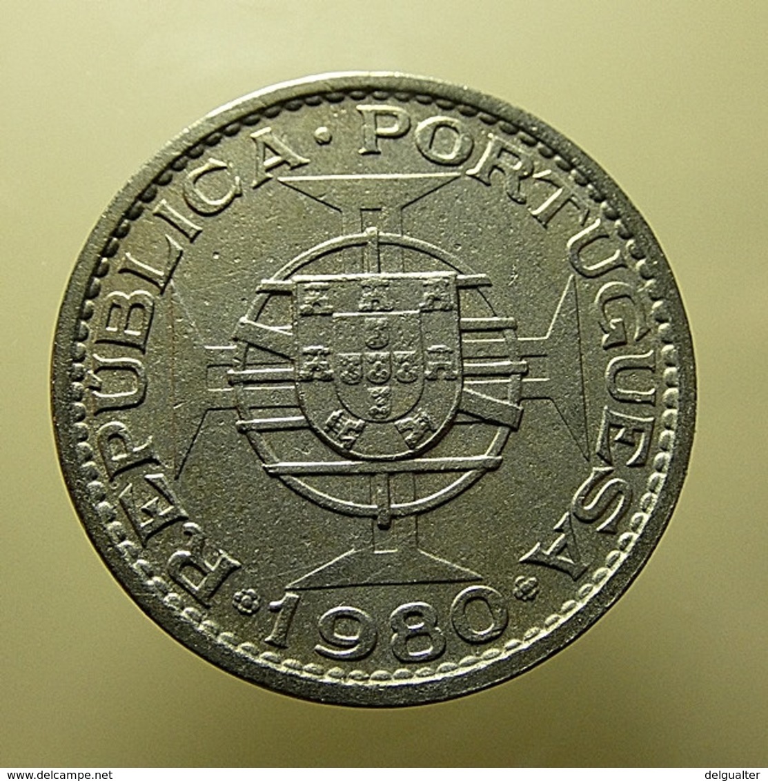 Portuguese Macau 1 Pataca 1980 - Portugal