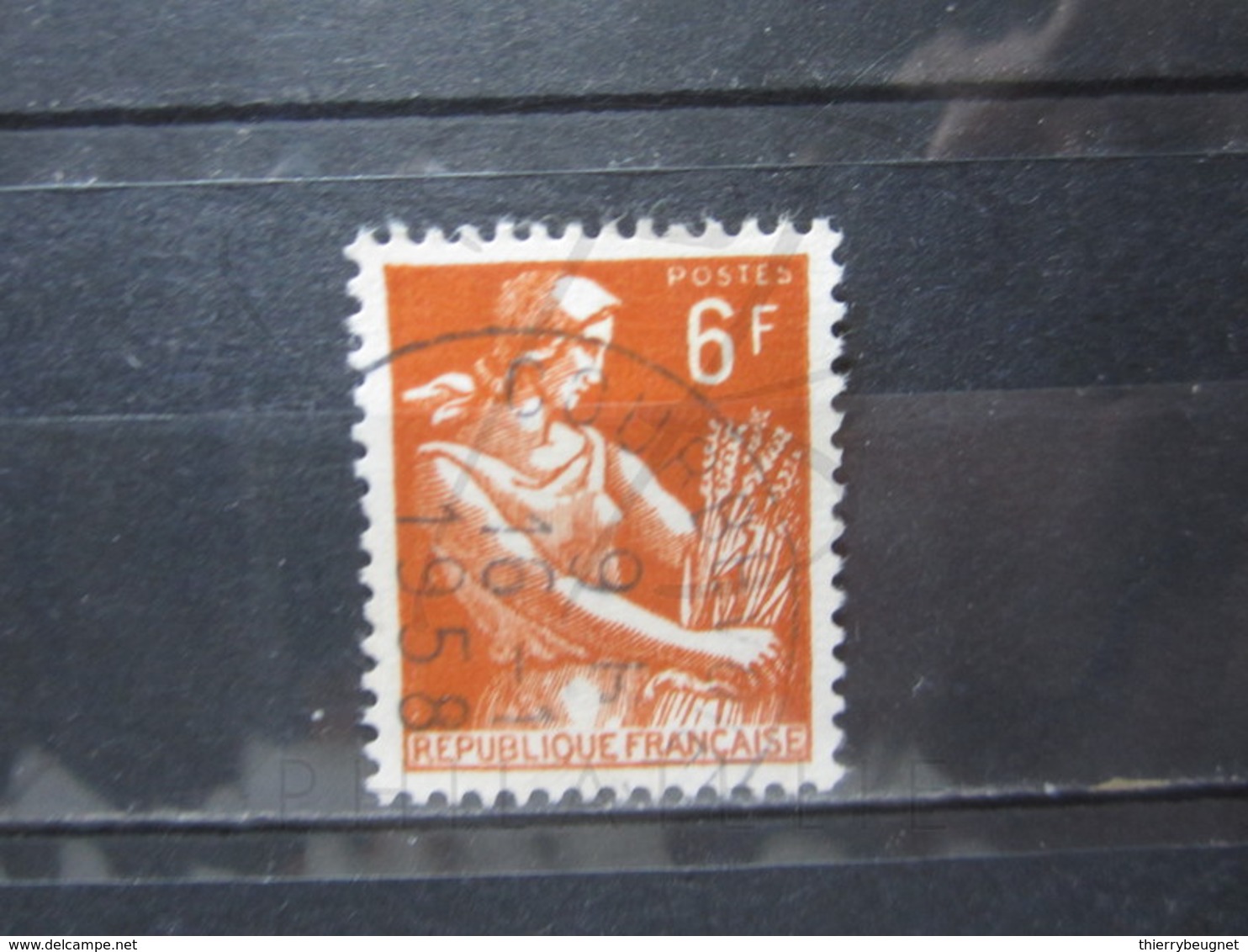 VEND BEAU TIMBRE DE FRANCE N° 1115 , OBLITERATION " COURBEVOIE " !!! - 1957-1959 Mietitrice