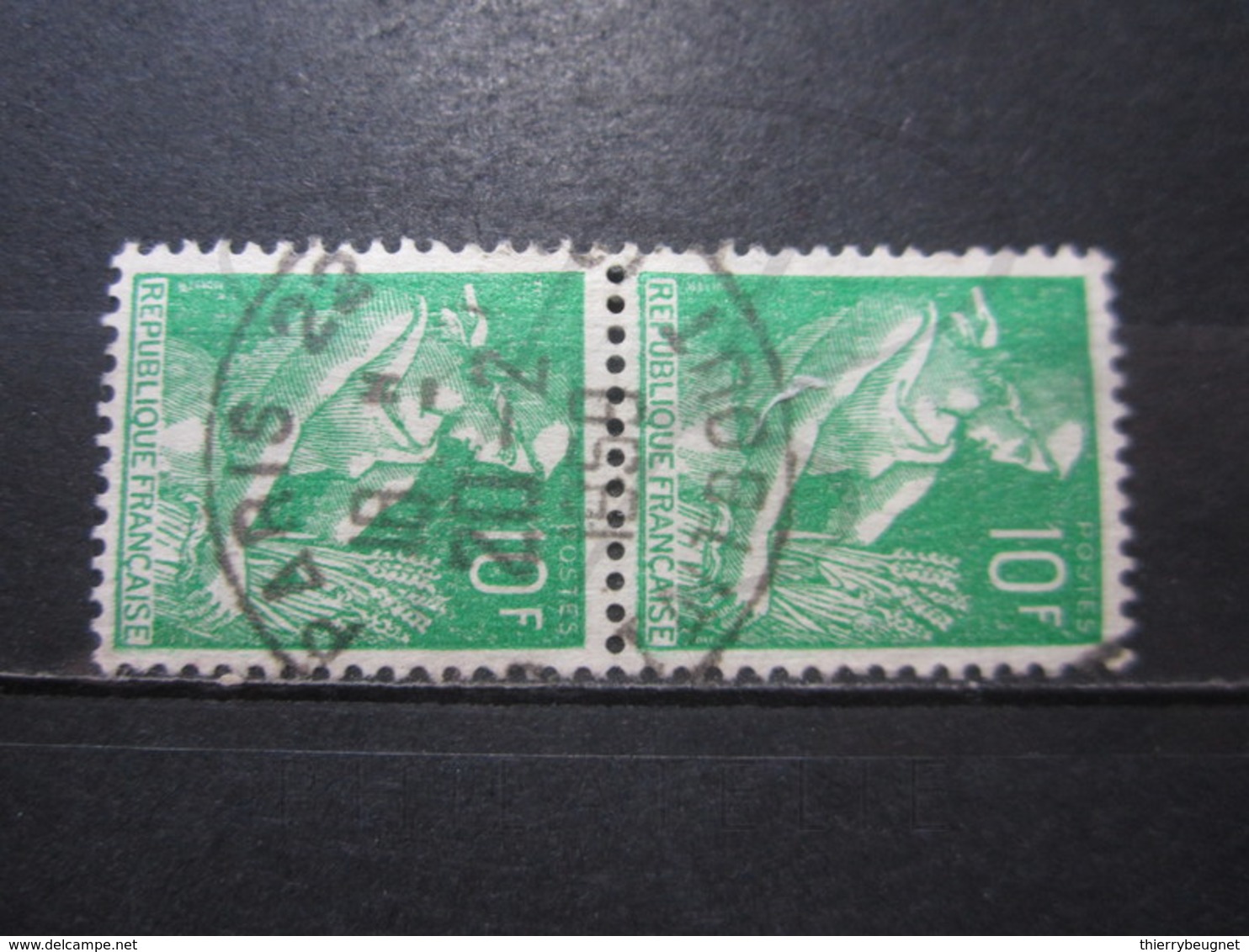 VEND BEAUX TIMBRES DE FRANCE N° 1115A EN PAIRE , OBLITERATION " PARIS - R. TAITBOUT " !!! - 1957-1959 Oogst