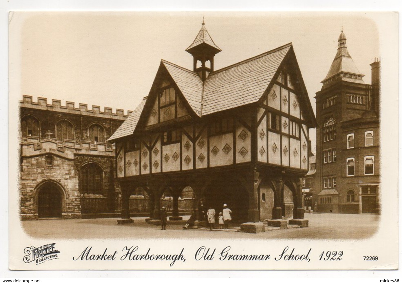 U-K -- MARKET HARBOROUGH-- Repro --Old Grammar School --  (animée) ..............CPM. - Sonstige & Ohne Zuordnung