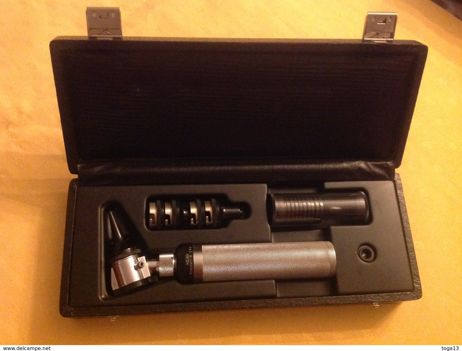 OTOSCOPE HEINE DANS SON ÉCRIN - Medical & Dental Equipment