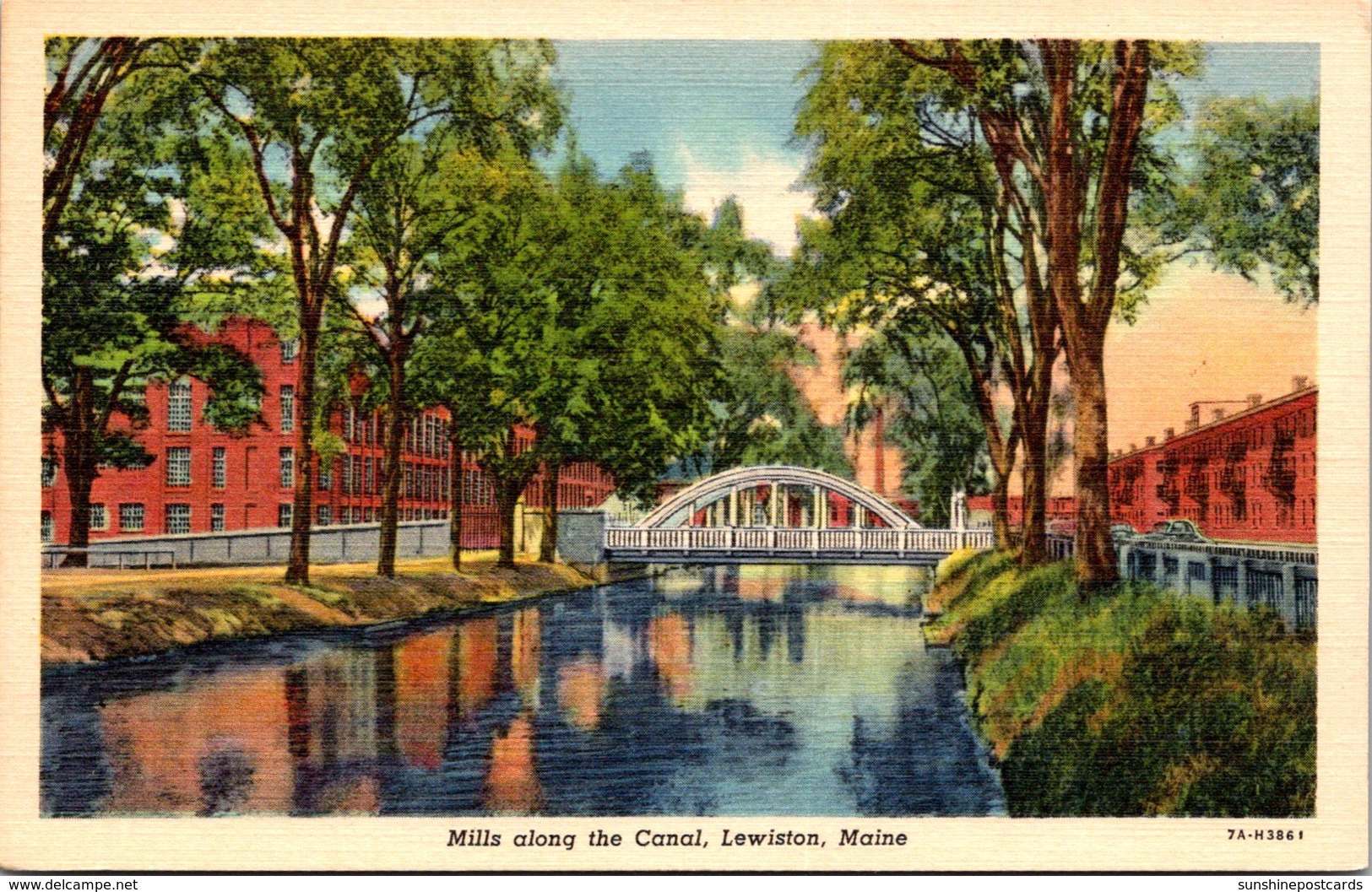 Maine Lewiston Mills Along The Canal 1943 Curteich - Lewiston