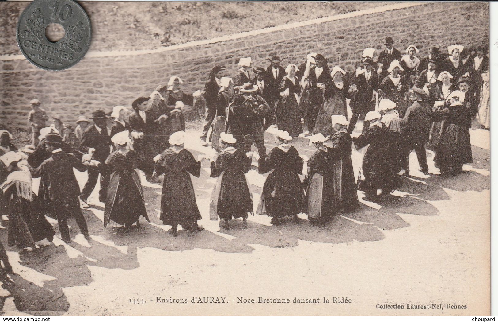 56 - Carte Postale Ancienne En Bretagne   Environs D'Auray   Noce Bretonne Dansant La Ridée - Dances